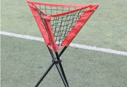 Бейсбольный треугольный ловец